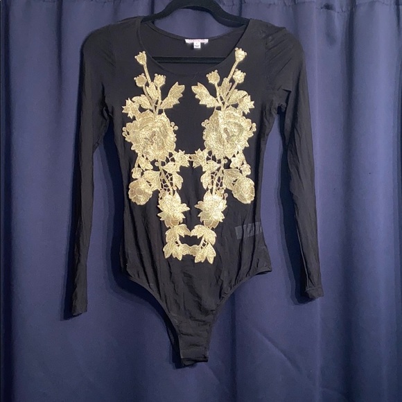 Tops - 🌸EUC AGACI mesh flower embroidered bodysuit